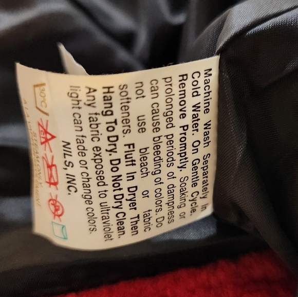 Women's Nils Resort Collection Red Fleece Jacket, Size S - Picture 3 of 16